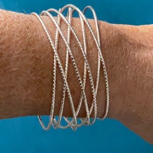 Jennifer Lopez Rose Gold Bracelet